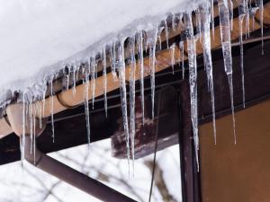 How Ice Dams Cause Damage to Your Home blog header image 